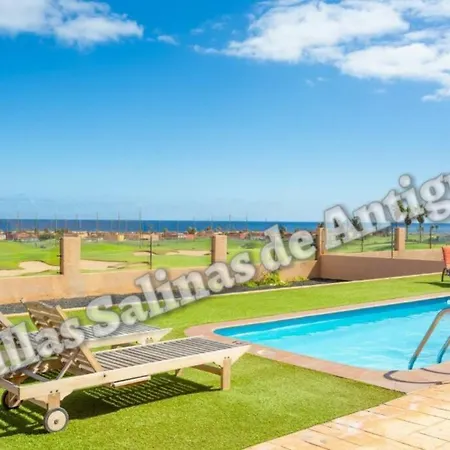 En Caleta De Fuste Fuerteventura Villa